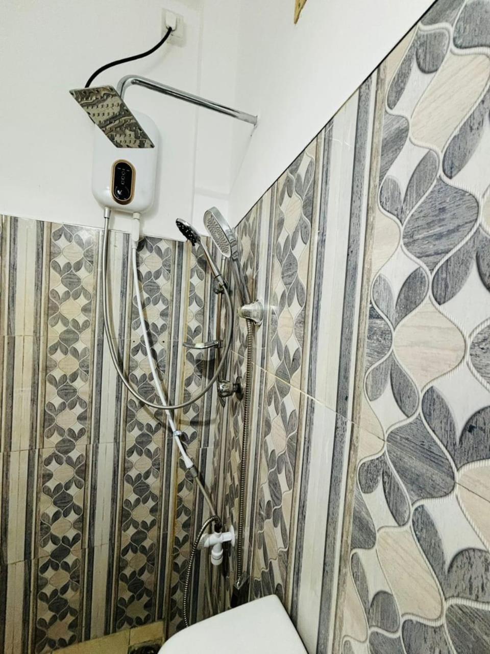 Jaya Villa - Near Airport Негомбо Екстериор снимка