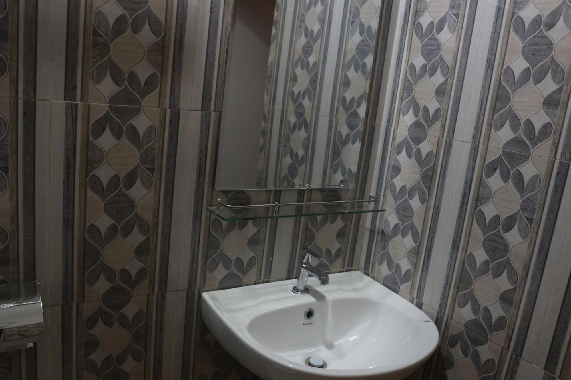 Jaya Villa - Near Airport Негомбо Екстериор снимка
