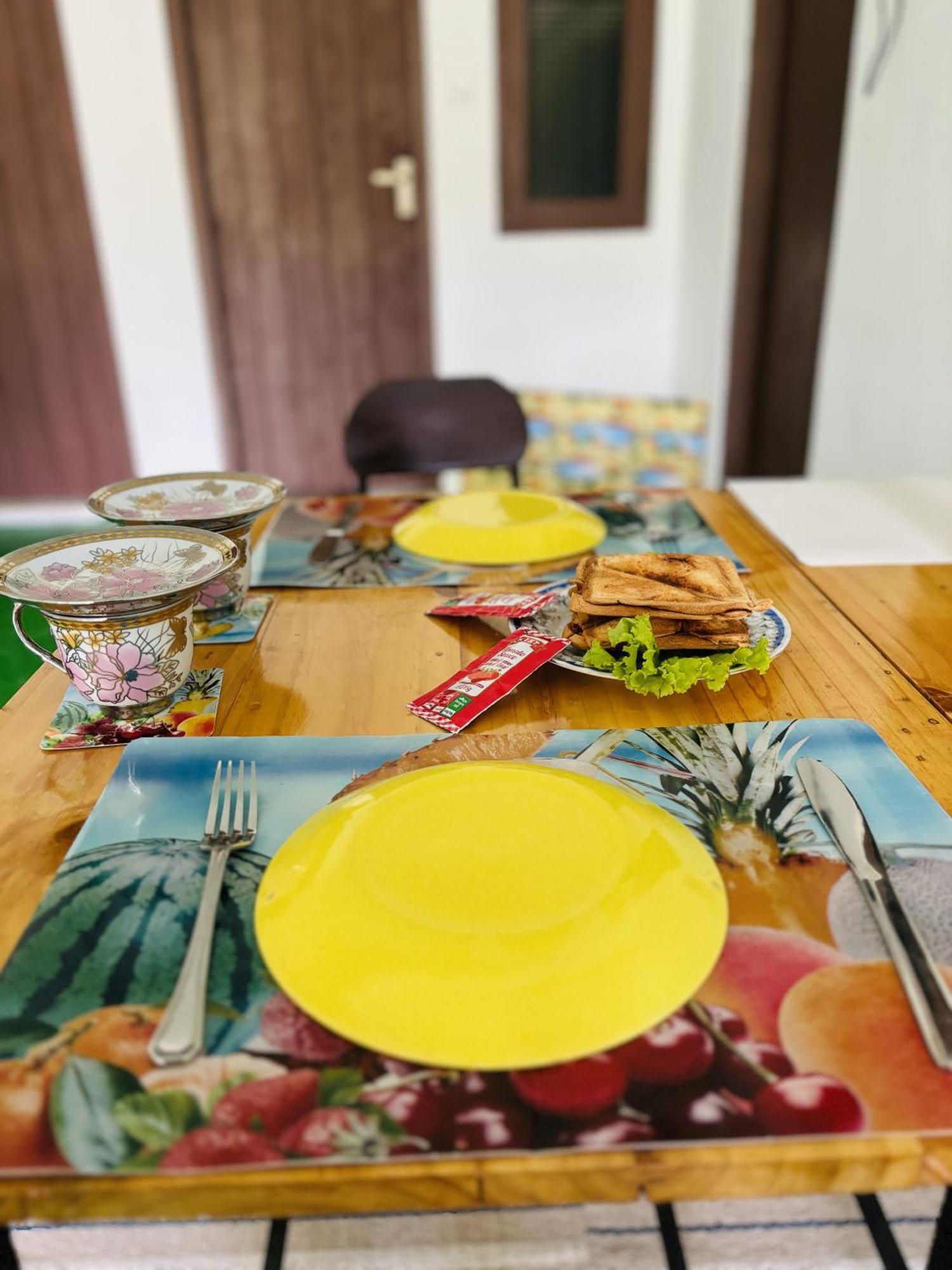 Jaya Villa - Near Airport Негомбо Екстериор снимка