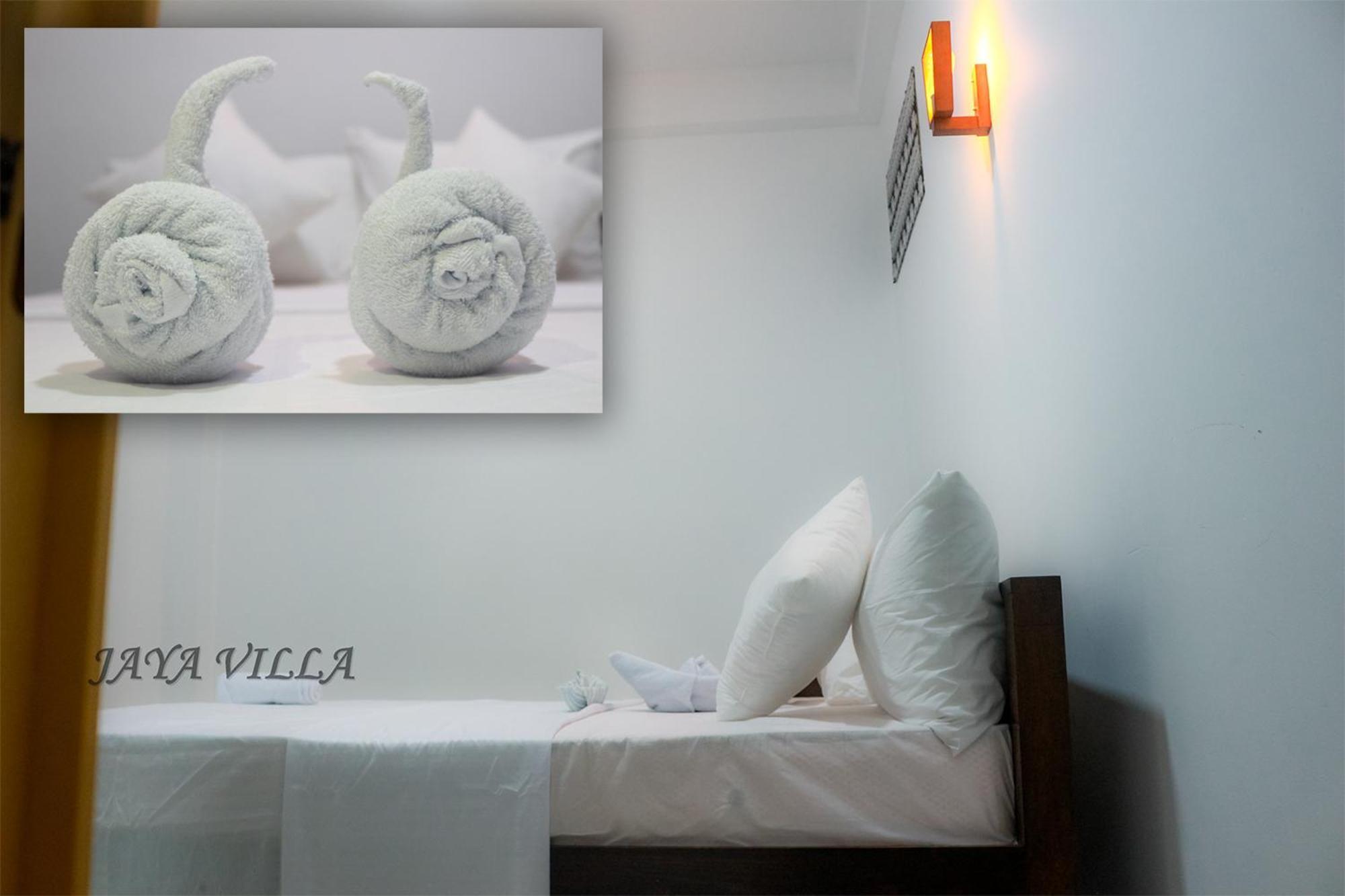 Jaya Villa - Near Airport Негомбо Екстериор снимка